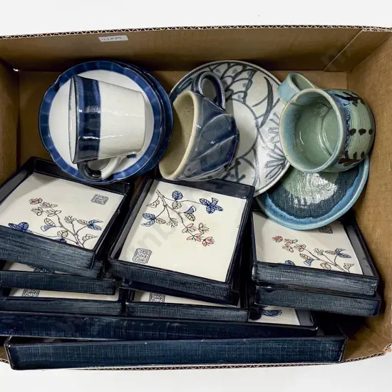 Small Qty of Assorted Pottery & China