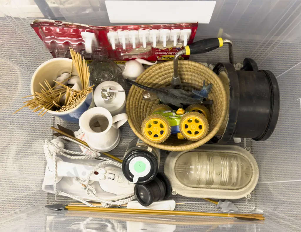 Box Qty of Assorted incl Bulk Head Light Tools & Various Homewares Image 1++
