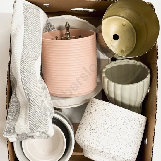 Qty of Assorted Modern Vases & Planters etc