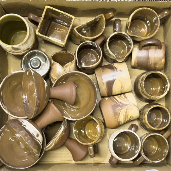 Box Qty of Assorted Te Rona Pottery