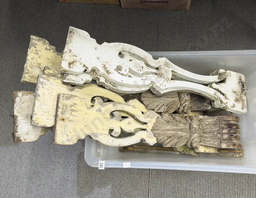 Qty of Assorted Vintage Corbels Image 1++