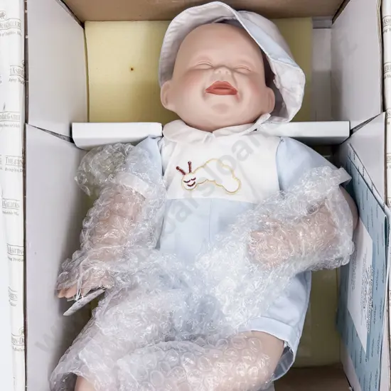 Boxed Ashton-Drake New Bisque 'Tickles' Character Baby Doll 26cm seated