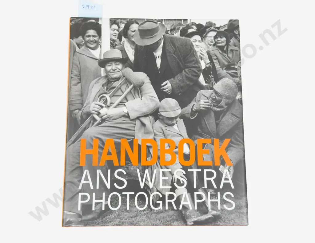 Handboek - Ans Westra Photographs Image 1++