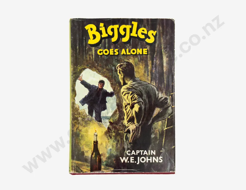 Biggles Goes Alone by Captain W. E. Johns, (First Edition 1962) Image 1++