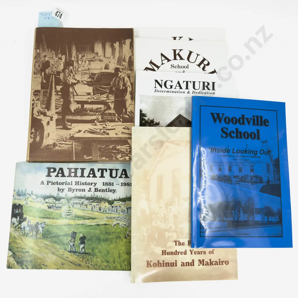 7 Manawatu Topographical & Historical Reference Books Image 1++