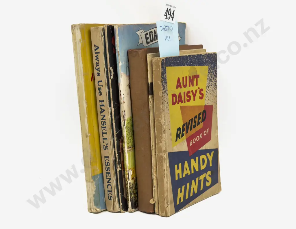 6 Vintage Cookery Books Image 1++