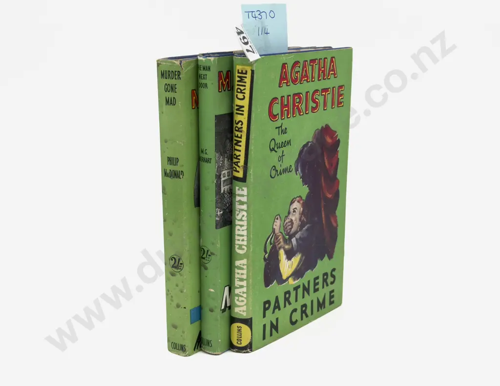 3 Small Vintage Crime Club Novels Image 1++