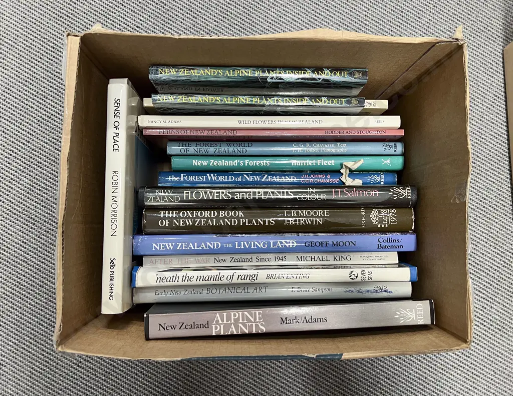 Box of Books on Natural History Flowers NZ Botanical Art etc Image 1++