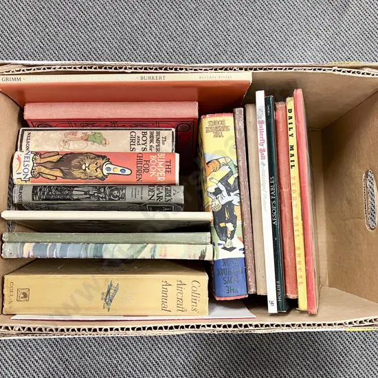 Box of Books incl Vintage Childrens Annuals etc