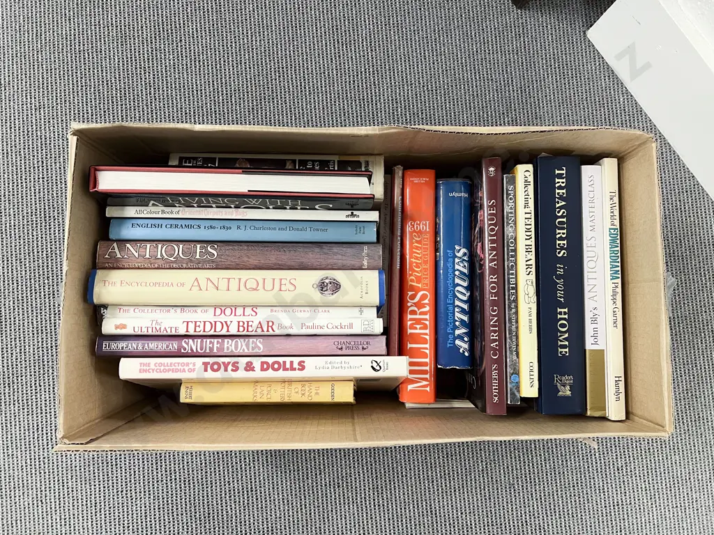Box of Books incl Antiques Toys & Dolls etc Image 1++