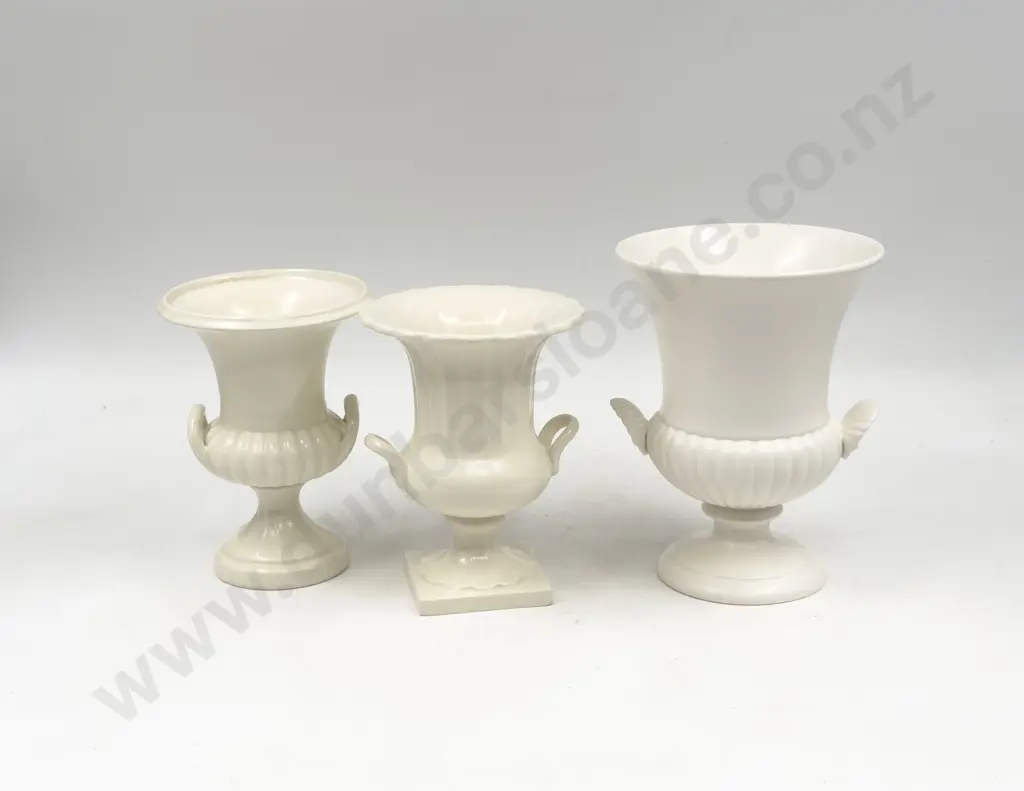 Wedgwood Vase & Two Beswick Vases Image 1++