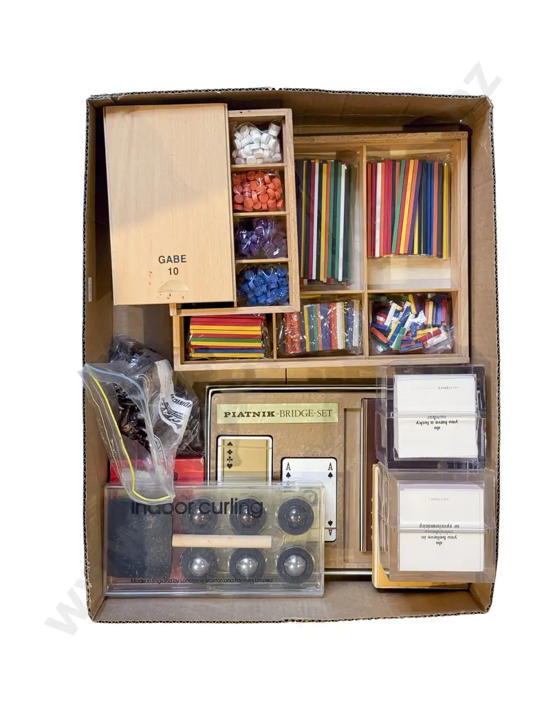 Box of Assorted Vintage Games incl Canasta etc Image 1++