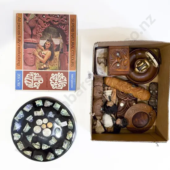 Qty of Assorted NZ Tourist Ware