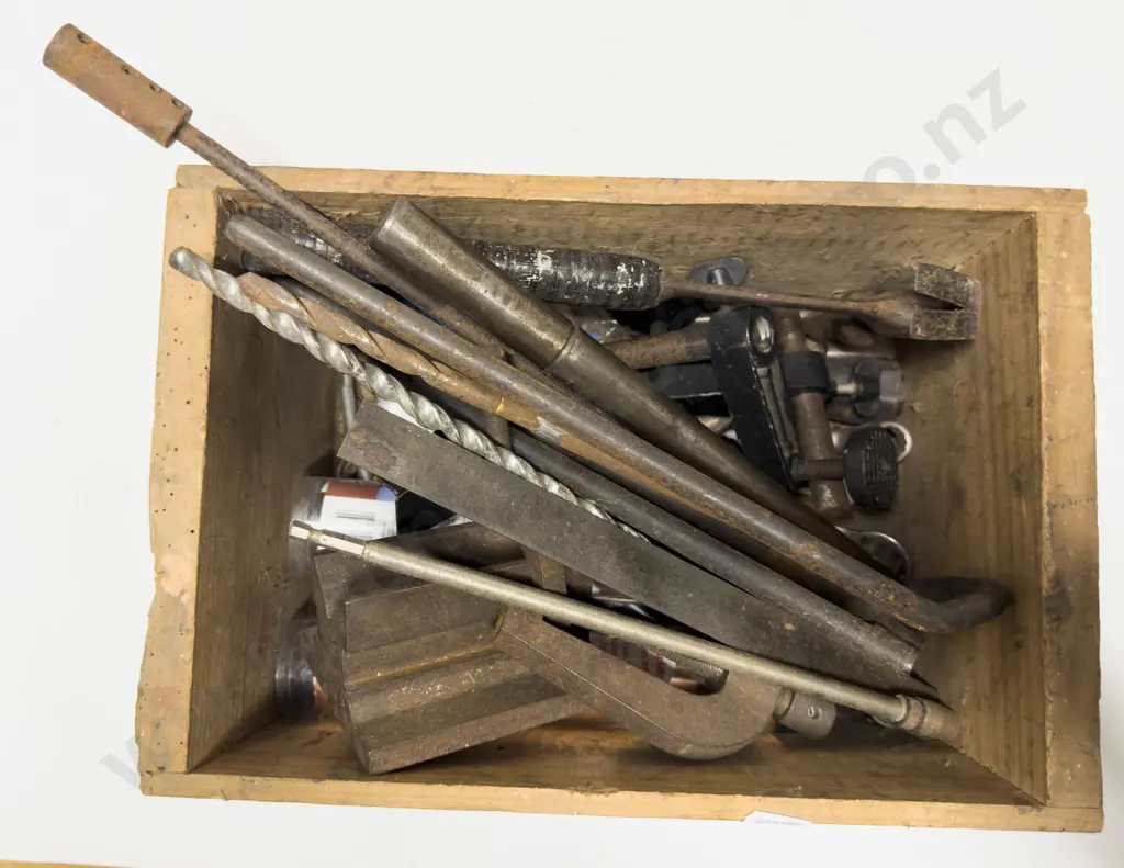 Box of Assorted Tools Image 1++