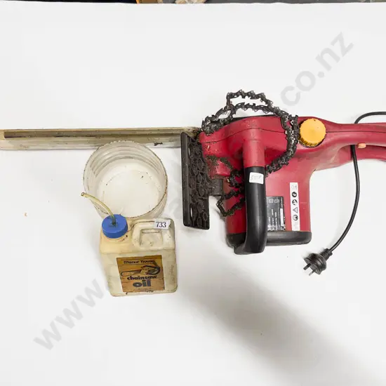 Homelite Chainsaw