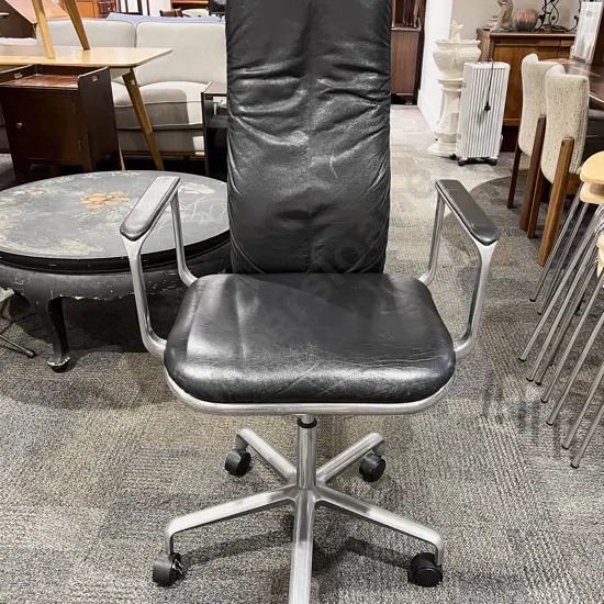 Frederick Scott "Supporto" Office Chair