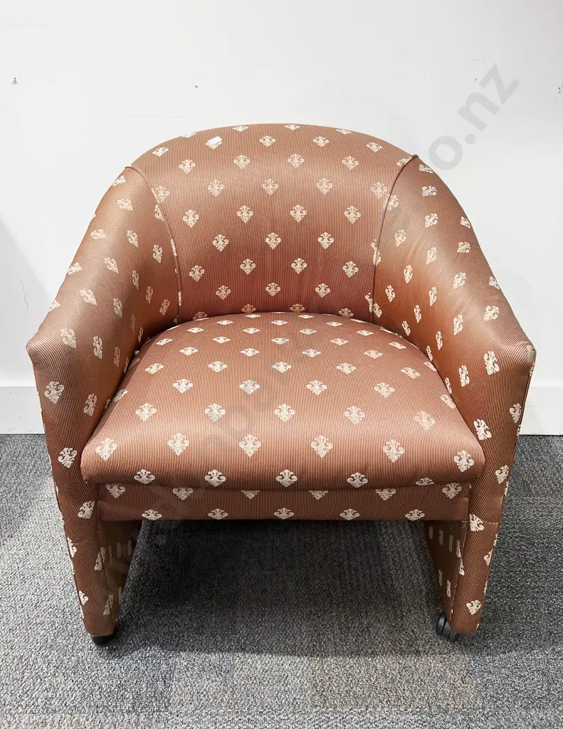 Modern Upholstered Tub Chair Image 1++