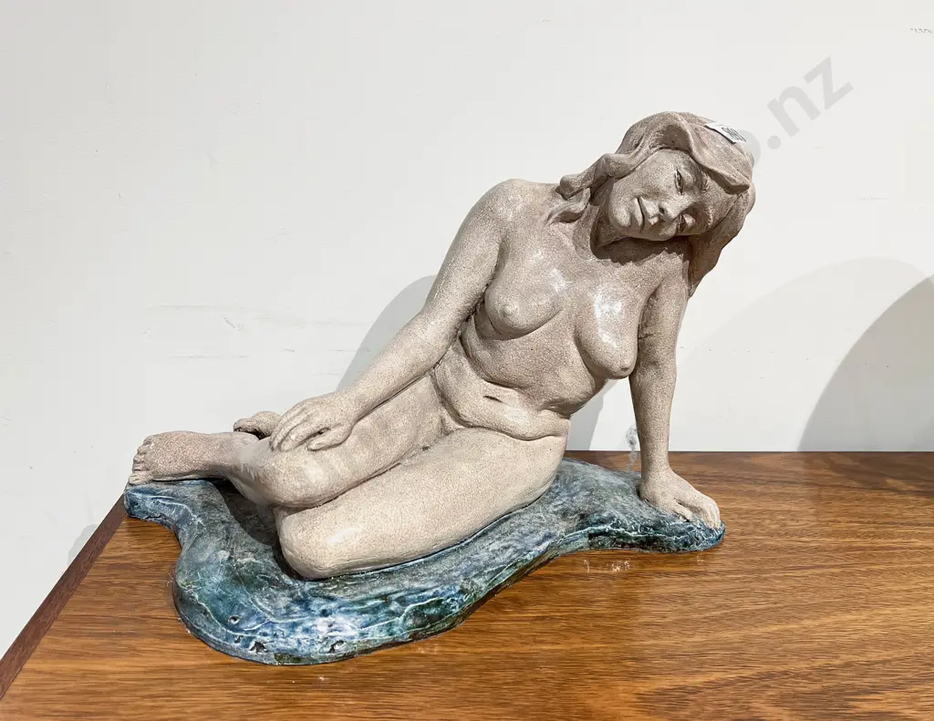 Judy Smith Figural Pottery Sculpture Image 1++