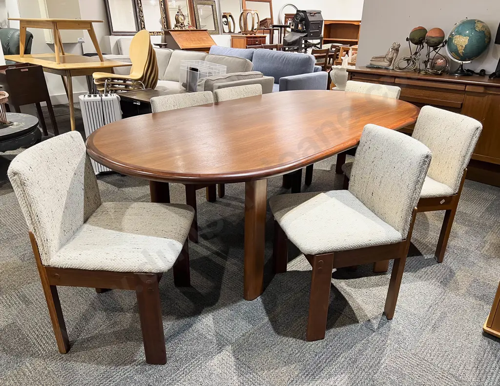 CATT Orana West Australian Jarrah Dining Table with Matching Six Chairs & Two Carvers Image 1++