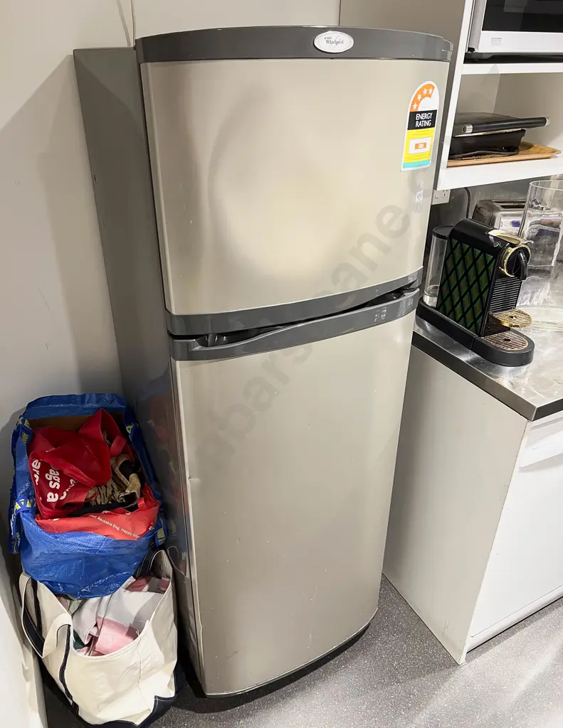 Whirlpool Fridge Freezer Image 1++