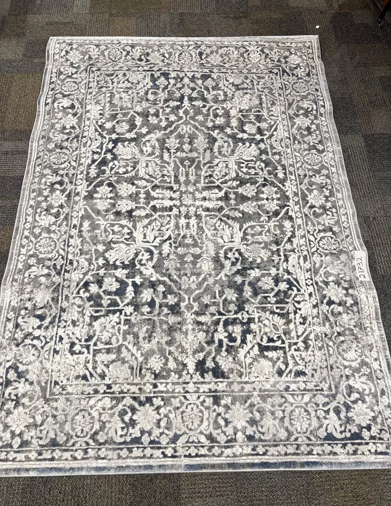 Garcia Modern Persian Style Floor Rug Image 1++