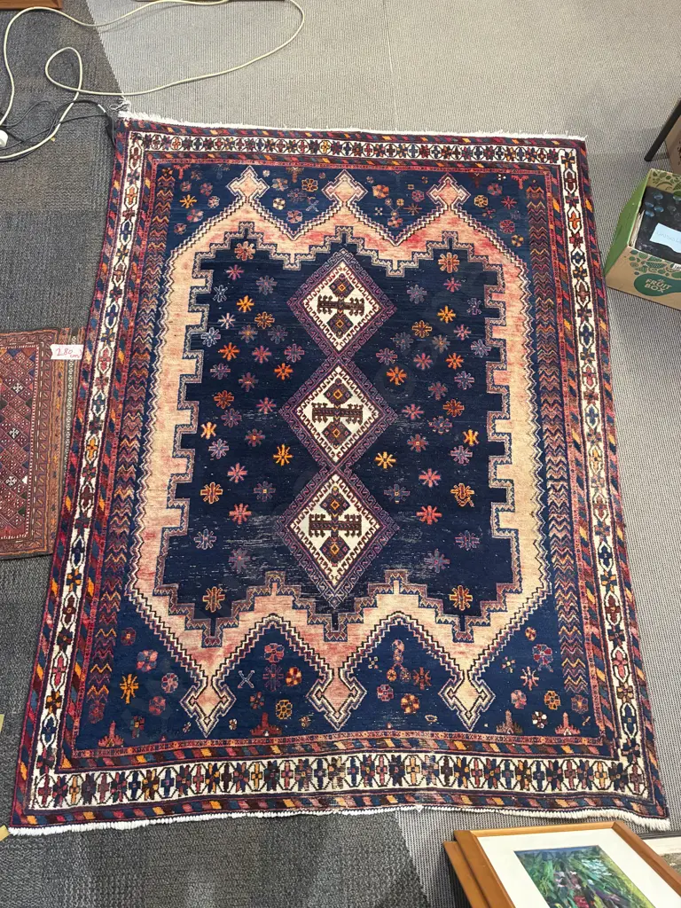 Persian Floor Rug Image 1++