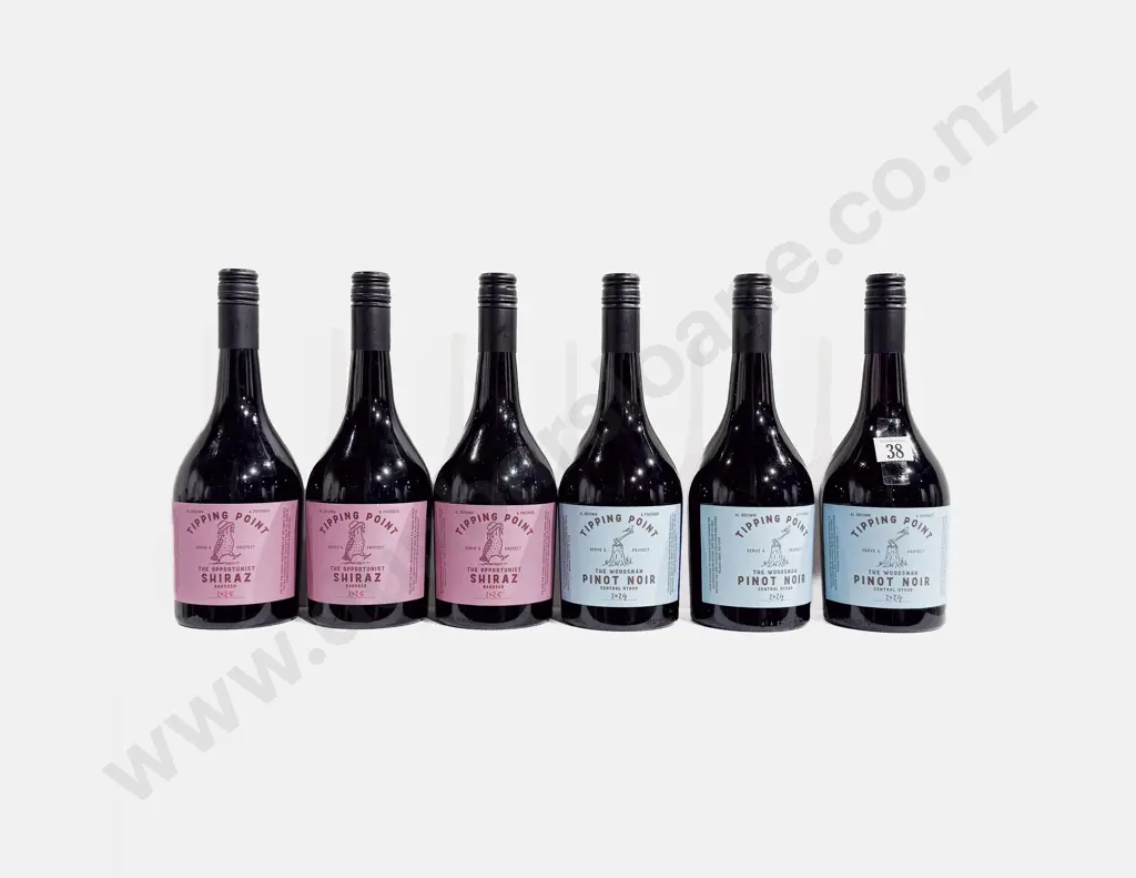 Three Australian Shiraz & Three NZ Pinot Noir Image 1++