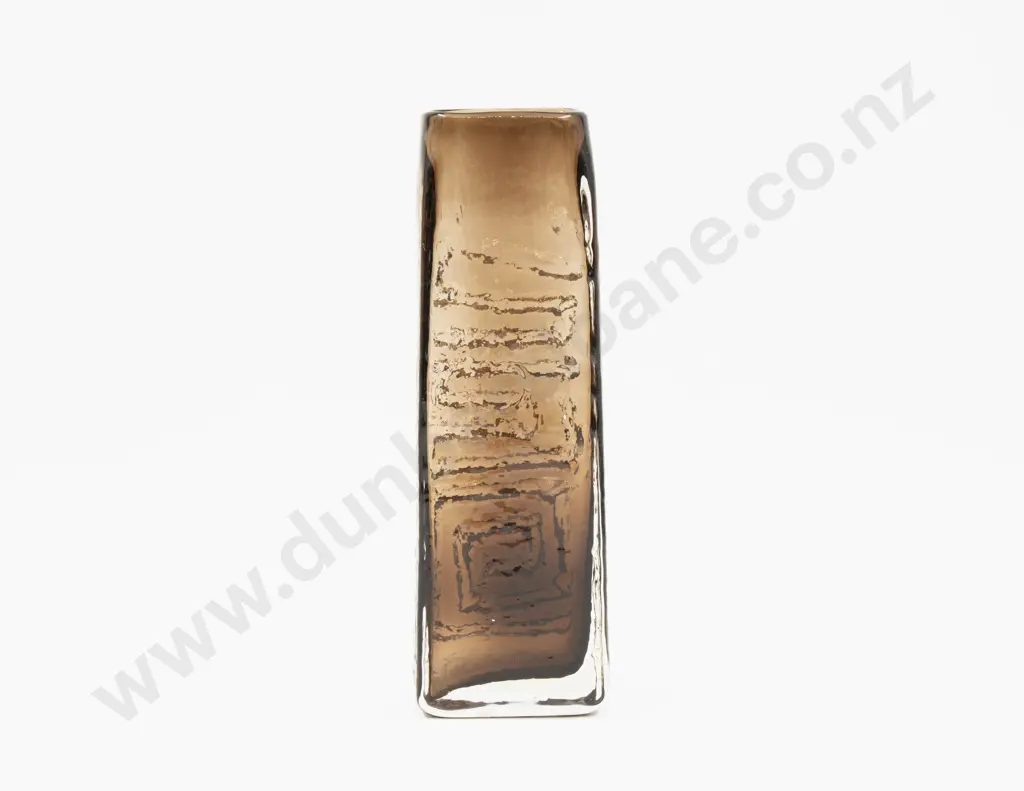 Whitefriars Totem Cinnamon Brown Glass Vase by Geoffrey Baxter Image 1++