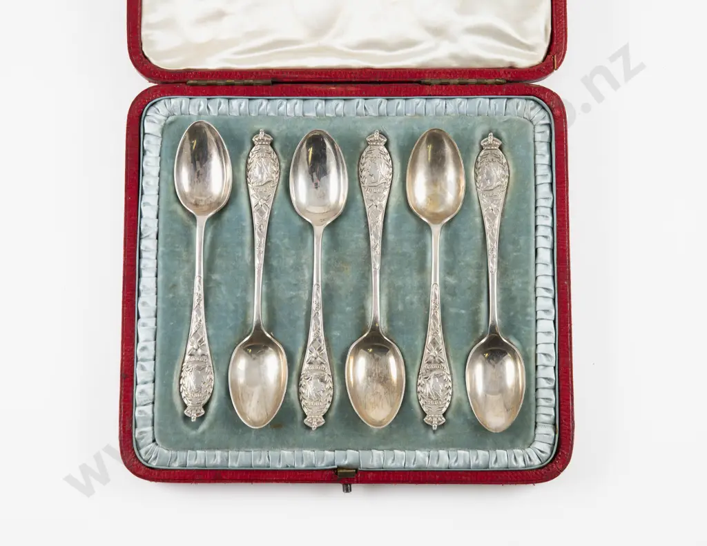 Cased Set Of 6 Vict S/S Diamond Jubilee Teaspoons Image 1++