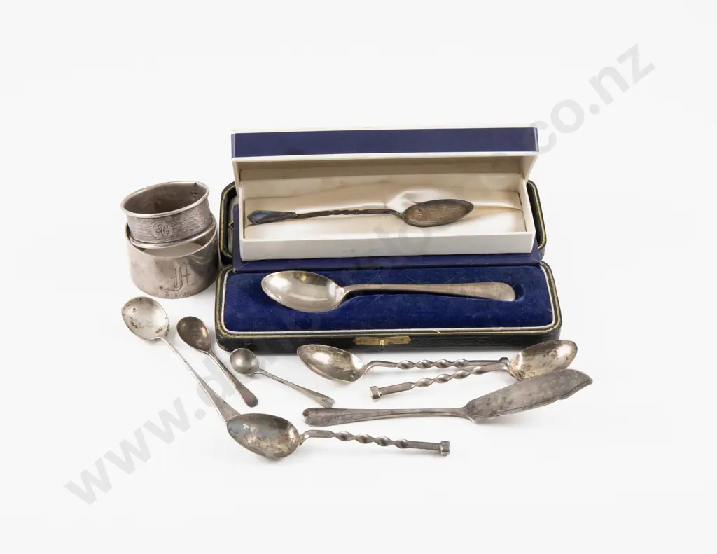 Small Group Of Mixed S/S Cutlery & 2 Napkin Rings Image 1++