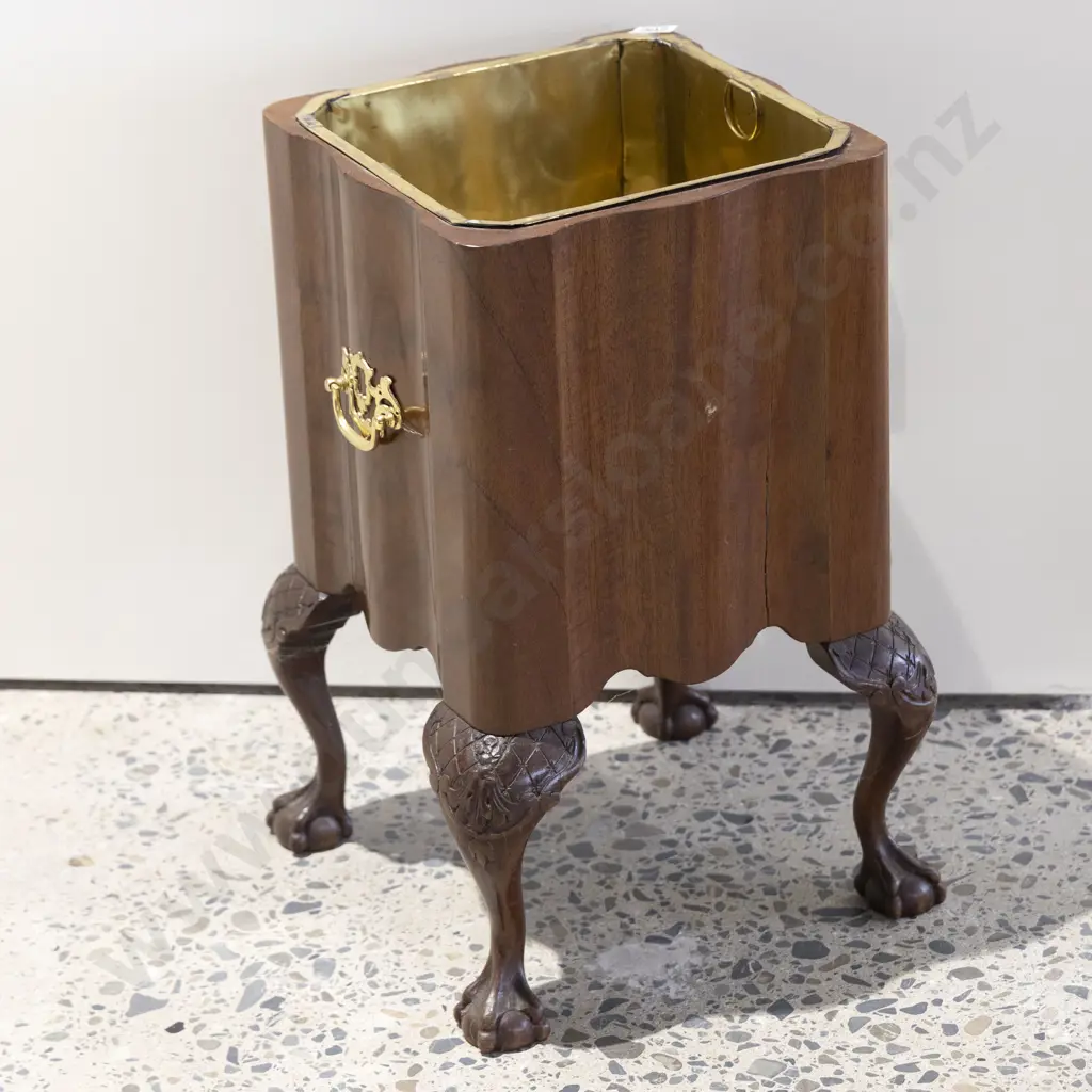 Dutch Mahogany Brass Lined Jardiniere Stand Image 1++