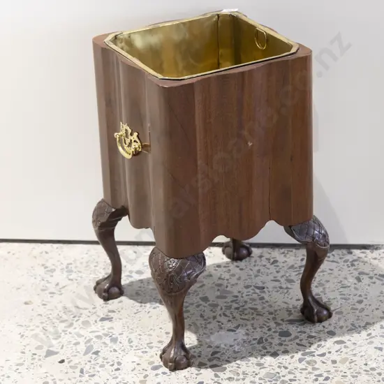 Dutch Mahogany Brass Lined Jardiniere Stand