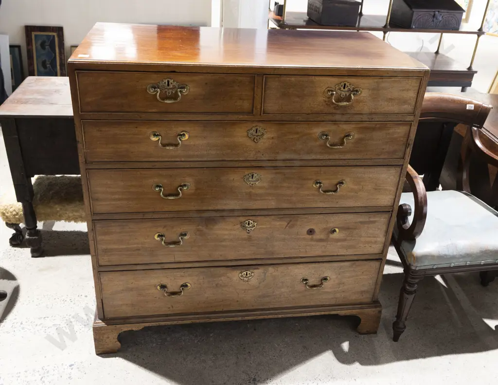 Geo III Mahogany Flat Front Chest Image 1++