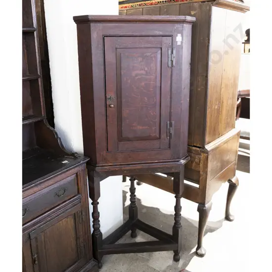 Geo III Oak Corner Cupboard on Stand