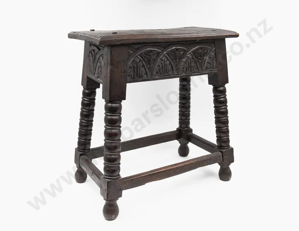 C17th Oak Joint Stool Image 1++