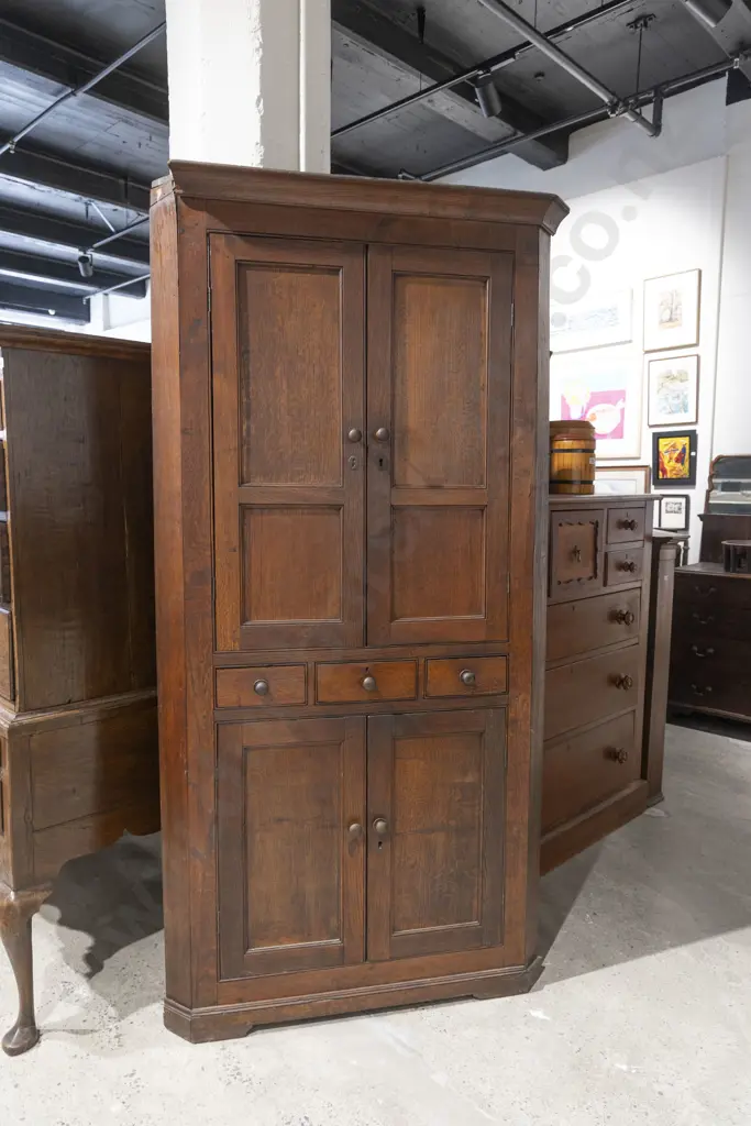 Geo III Oak Floor Standing Corner Cupboard Image 1++