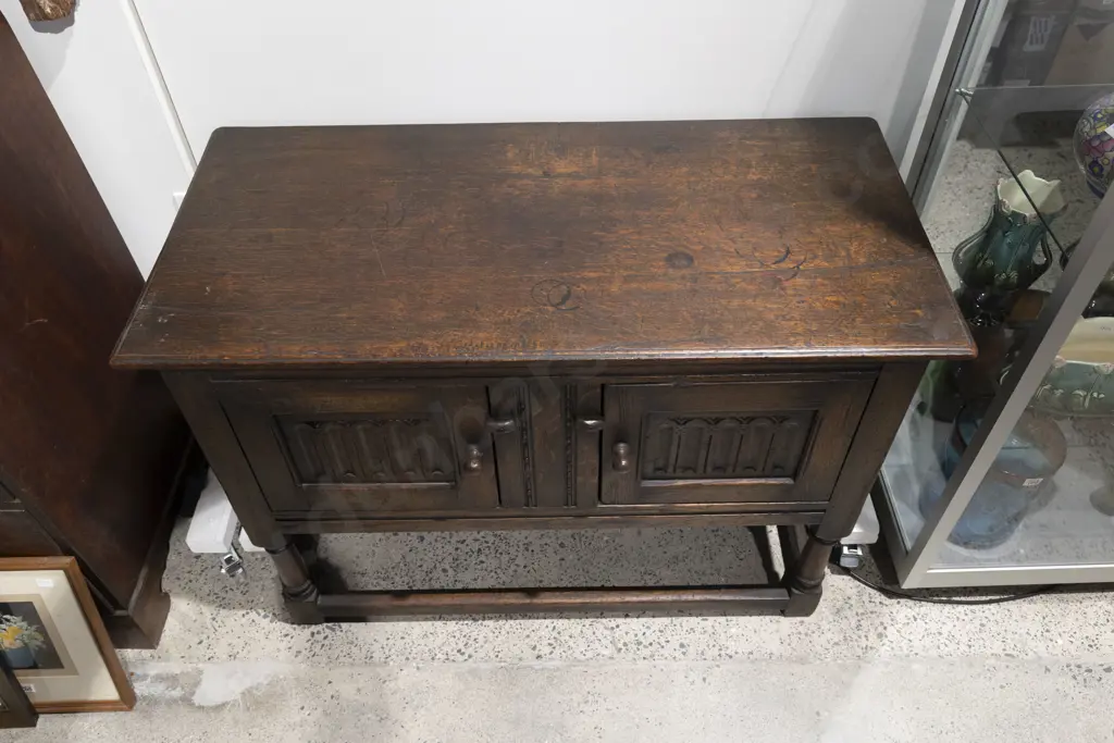 C17th Style Oak Side Cabinet Image 1++