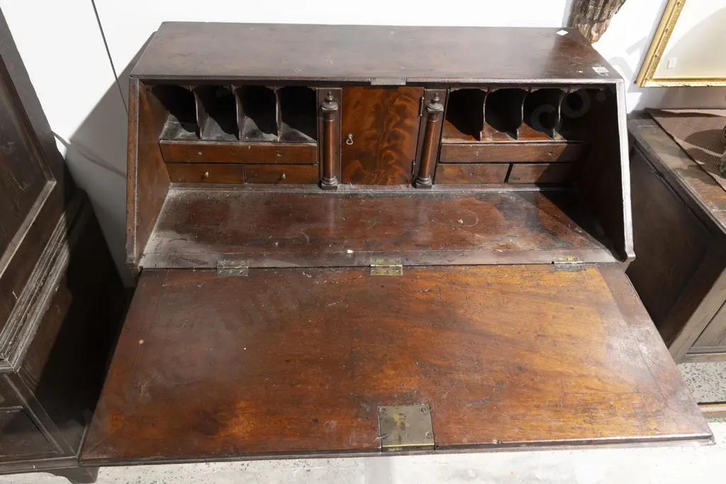 Geo III Mahogany Bureau Image 1++