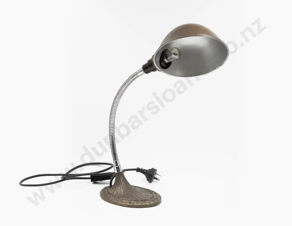 An American Deco Desk Lamp Image 1++