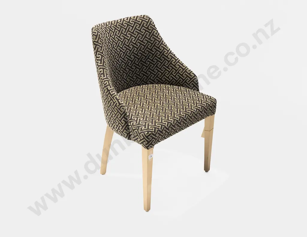 Thonet Regal Chair Image 1++