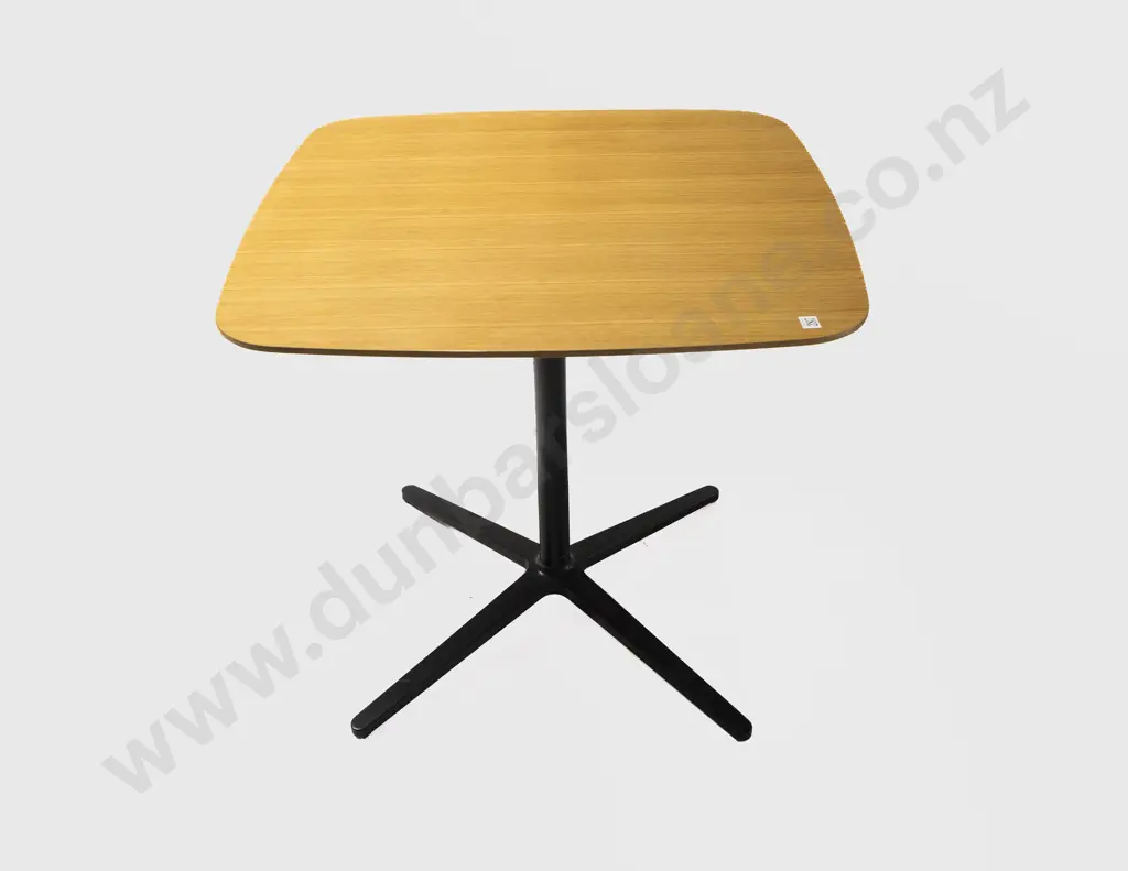 Nardi Calice Square Top Metal Based Cafe Table Image 1++