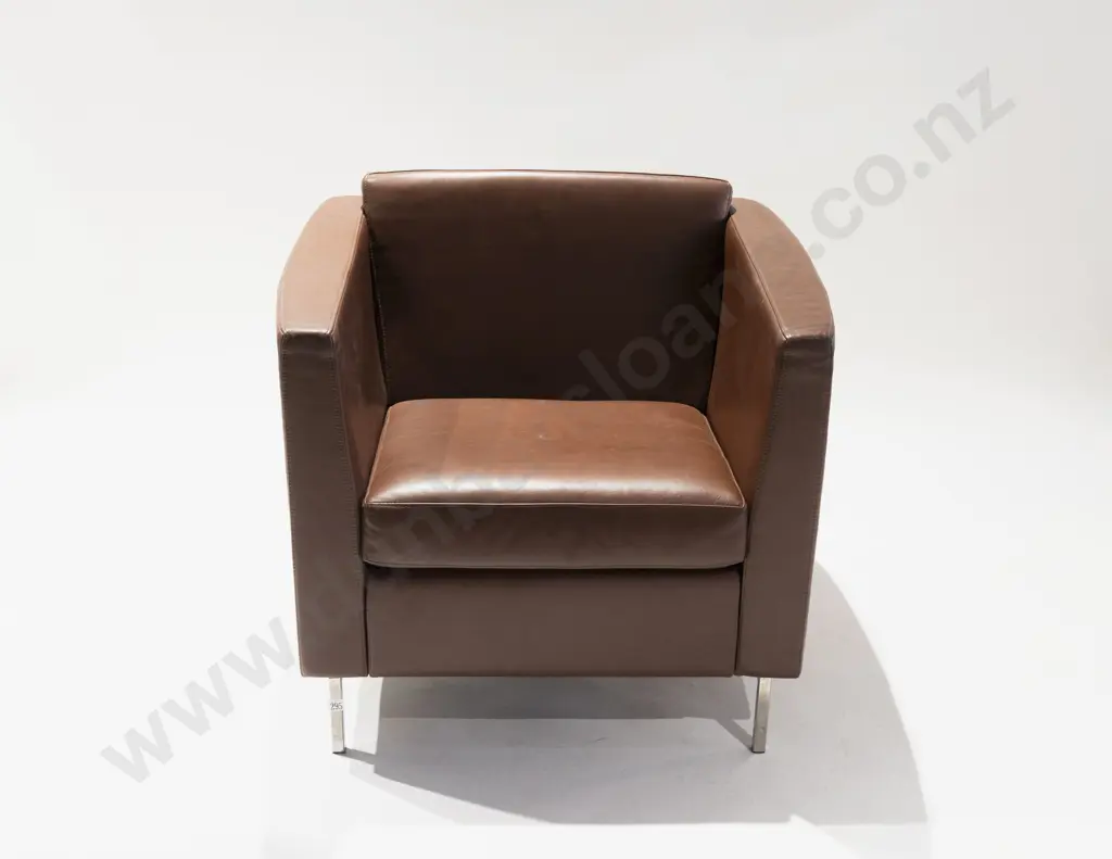 KMS NZ Made Thompson Brown Leather Lounge Chair Image 1++
