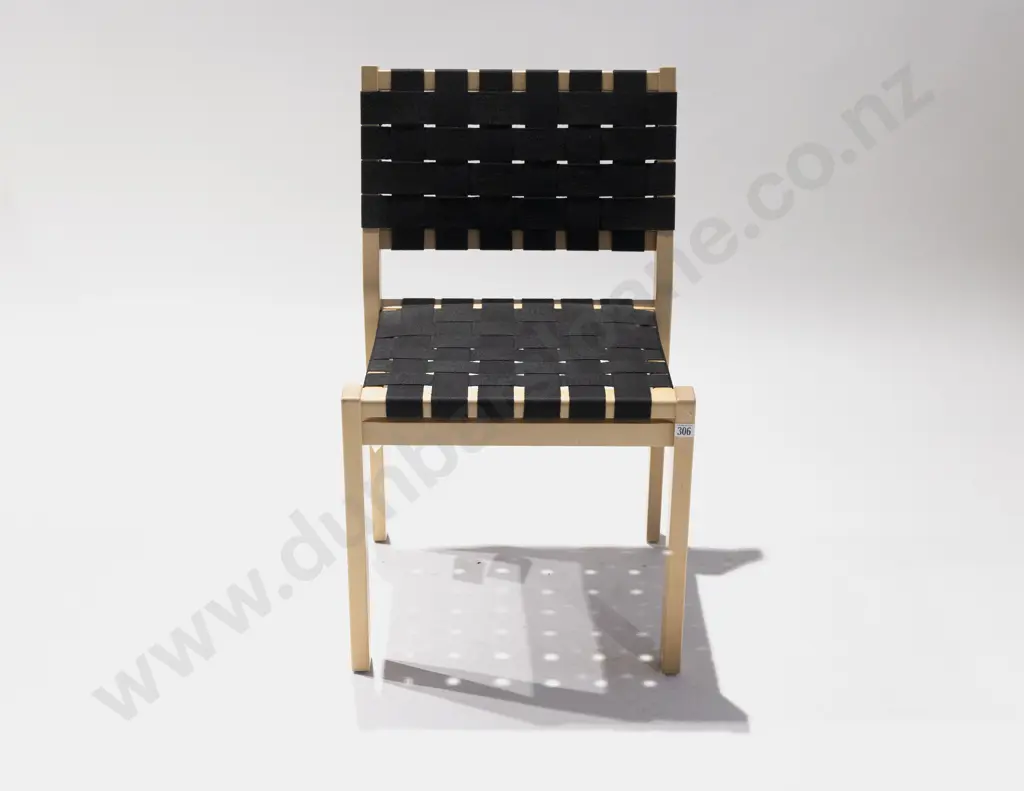 Artek 611 Chair Image 1++