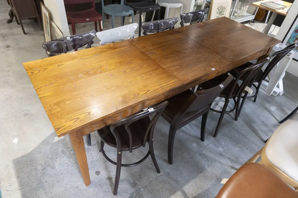 KMS NZ Made Rectangular Oak Dairy Extension Dining Table Image 1++