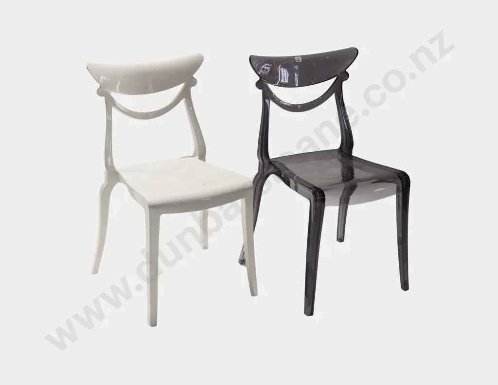 A Pair of Alma Marlene Chairs Image 1++