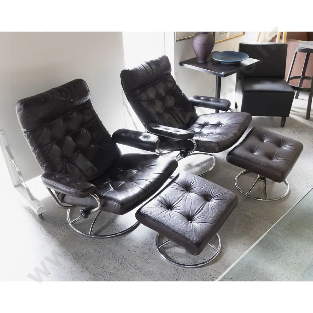 A Pair of Norwegian Ekornes Stressless Swivel Armchairs & Foot Stools (Faults) Image 1++