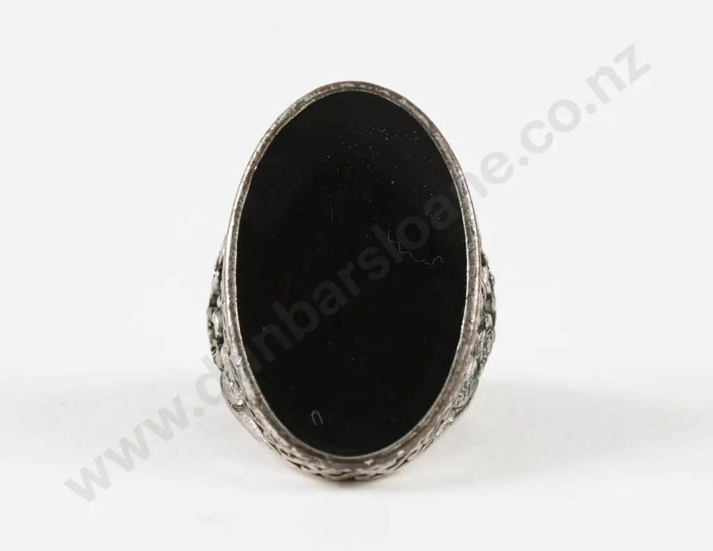 Large Silver Plated Single Onyx Glass Ring Image 1++