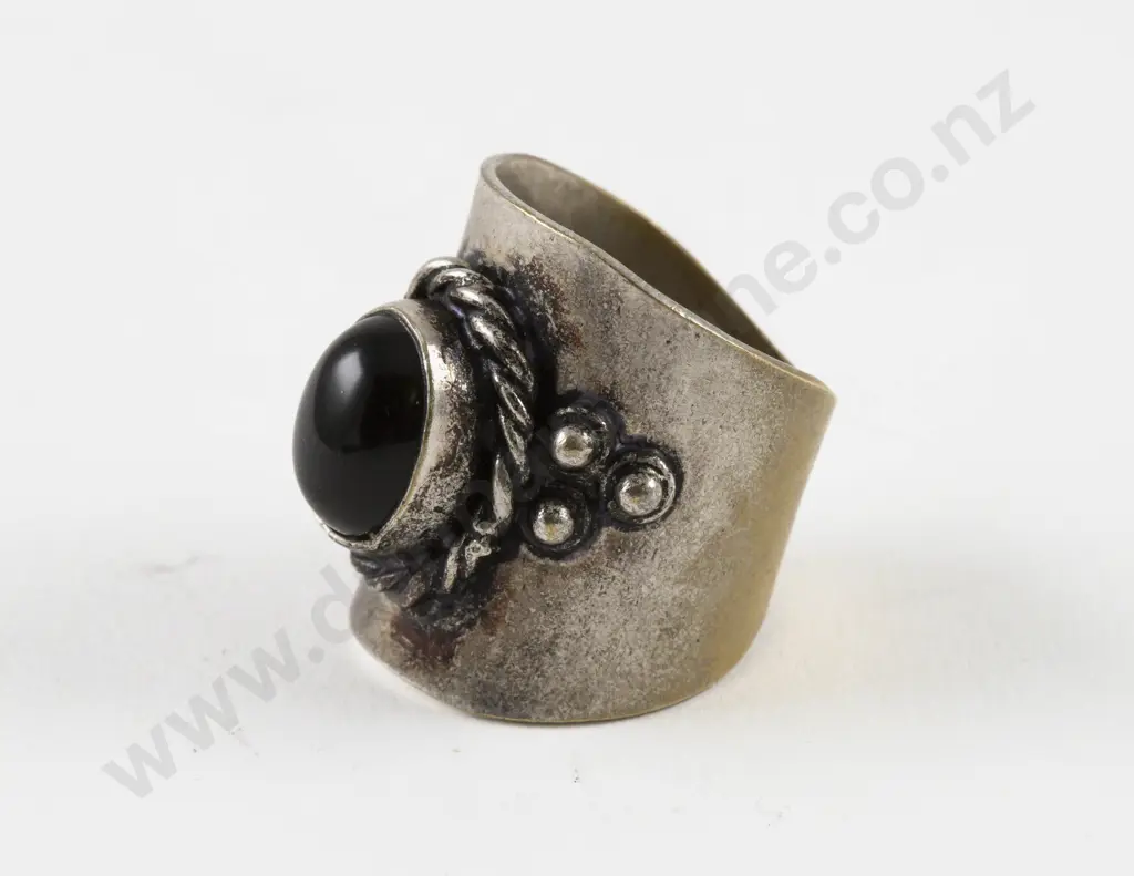 .925 Silver Gilt Single Stone Large Band Ring Image 1++