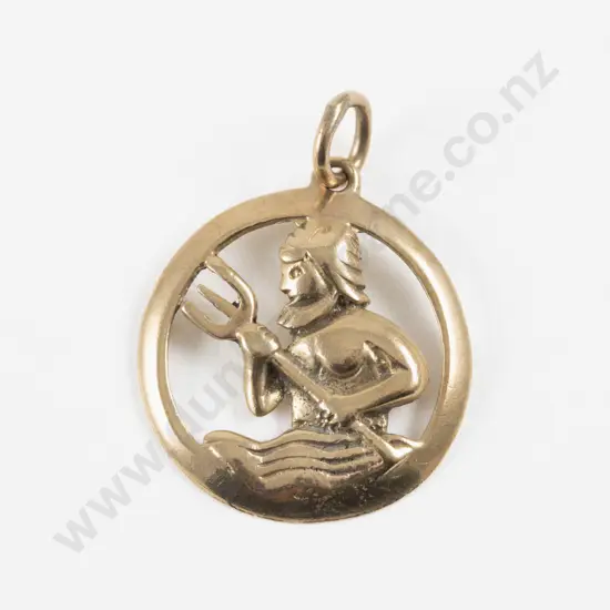 9ct Aquarius Zodiac Sign Pendant