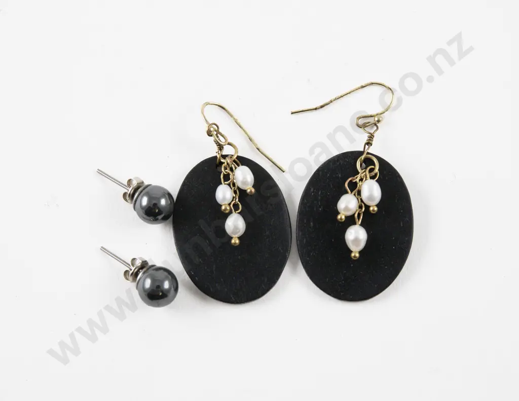 Pair Fresh Water Pearl Pendant Drop Earrings Image 1++